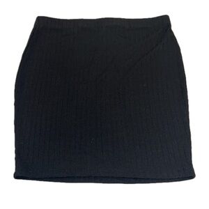 Midi black skirt